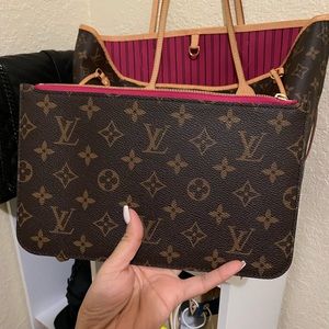 Louis Vuitton Damier Neverful Azur Wristlet